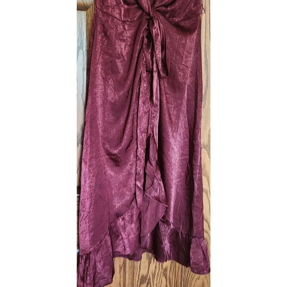 Audrey Parks Francesca’s Wrap Dress S Wrap Burgundy Ruffle Satin Flutter - Picture 5 of 7